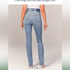 Abercrombie Ultra High Rise 90s Slim Straight